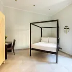 Comfortable Lodge